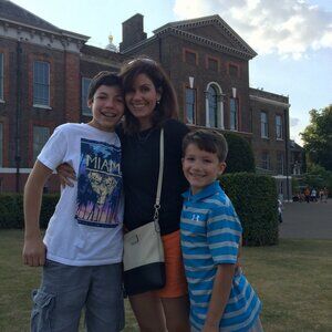 Meet your Posher, Robynne